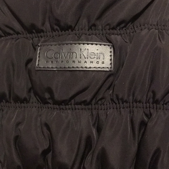 Puffy vest - Picture 3 of 3